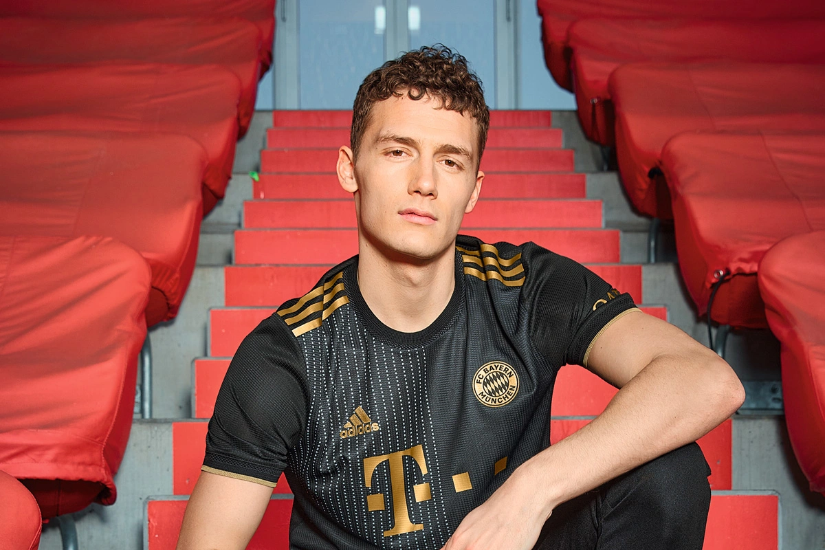 马卡：皇马未展现稳定状态，阿隆索国际比赛日有很多工作要做（马卡报：皇马状态不稳，国际比赛日期间阿隆索工作繁重）