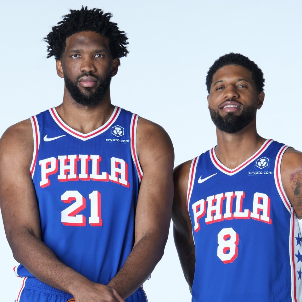 吉迪表现抢眼，独揽18分5助（吉迪大放异彩，斩获18分5助攻）