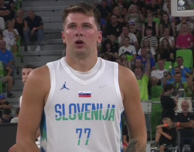 体坛女神盘点：乐天女孩黄禹菡，身材高挑五官立体人称小芭比（体坛女神图鉴：乐天女孩黄禹菡，高挑身段立体五官，被称小芭比）