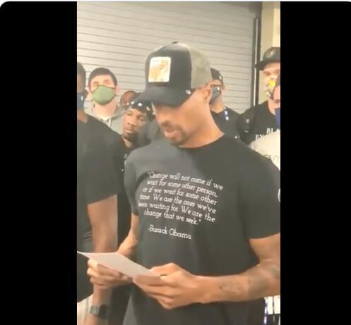 梅西加盟前迈阿密国际为垫底球队，加盟后2年半夺得3座冠军（梅西加盟前迈阿密国际垫底，加盟两年半后收获三座冠军）