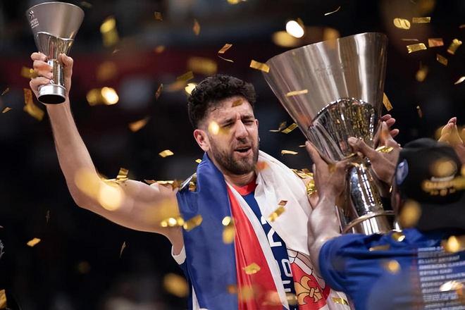 布伦森：我不是那种‘骗犯规’的人，我只是在利用规则（布伦森：我不是靠“骗犯规”的，我只是善用规则）