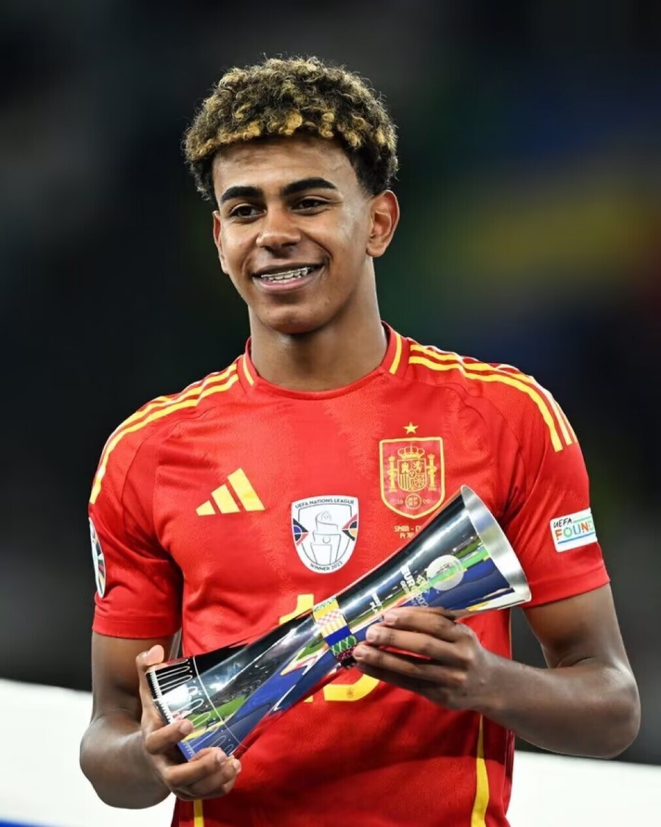 山东vs津门虎：4外援PK3外援，孙启航首发，王大雷缺阵（鲁津之战：4外援对阵3外援，孙启航首发，王大雷缺席）