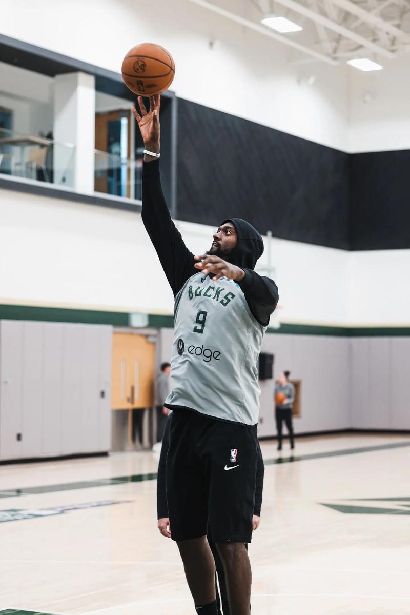 巴蒂：没有什么能永垂不朽，能享受梅西的足球这么久已足够幸运（巴蒂：没有什么是永恒的，能这么久欣赏梅西踢球已是幸运）