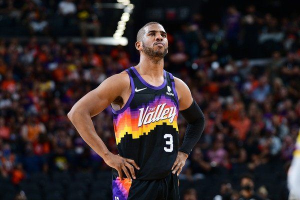 巴西女排3-2险胜日本队，晋级世联赛决赛，与意大利队争夺冠军（五局苦战，巴西女排险胜日本晋级世联赛决赛，将与意大利争冠）