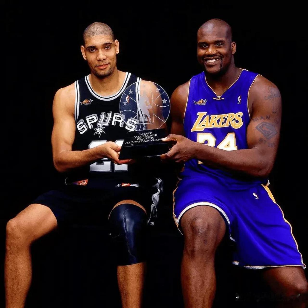 湖人詹姆斯关键三分锁定胜利（詹姆斯关键三分助湖人锁定胜局）