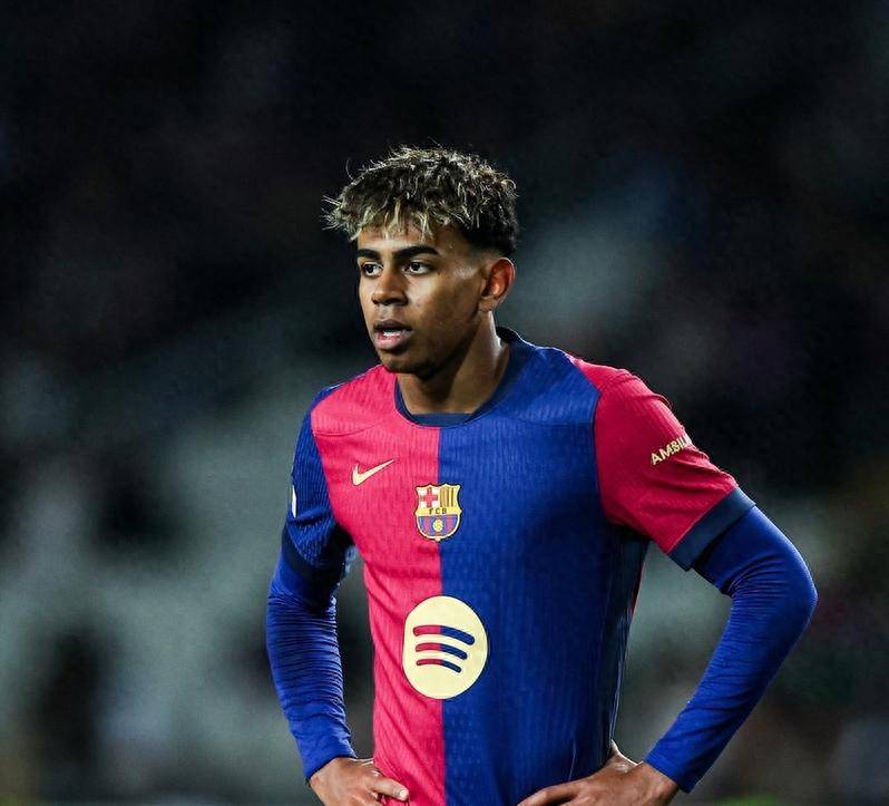 拉莫斯：我与河南队的合同12月到期，俱乐部想要与我续约（拉莫斯：与河南队合同于12月期满，俱乐部希望续约）