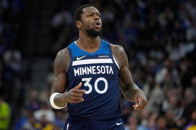 迪亚斯：对利兹联的失误不能再有，这会让我们付出巨大的代价（迪亚斯：对阵利兹联必须杜绝失误，否则代价惨重）